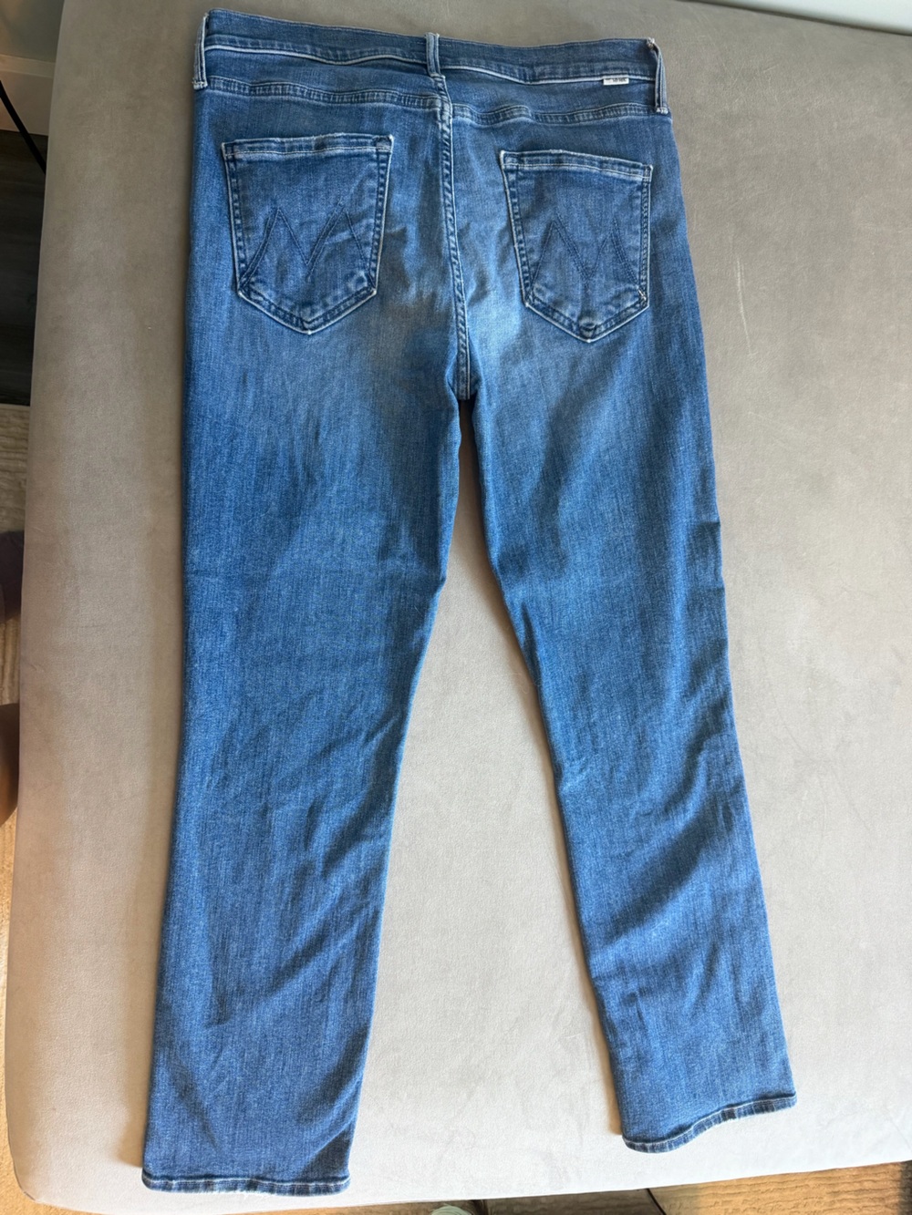 MOTHER - The Mid Rise Dazzler Ankle, Light Denim Jeans - Size 29